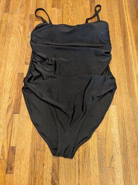 Black One Piece Swim/Bathing Suit Old Navy Size L